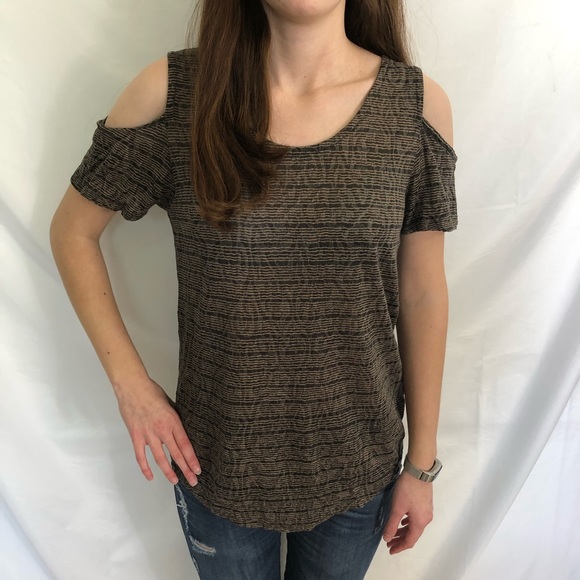 Lucky Brand Tops - Lucky Brand Cold Shoulder Top Striped Print S